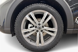 met. musta Volkswagen Taigo 2026 kuva 9.