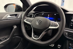 met. musta Volkswagen Taigo 2026 kuva 13.