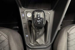 met. musta Volkswagen Taigo 2026 kuva 22.