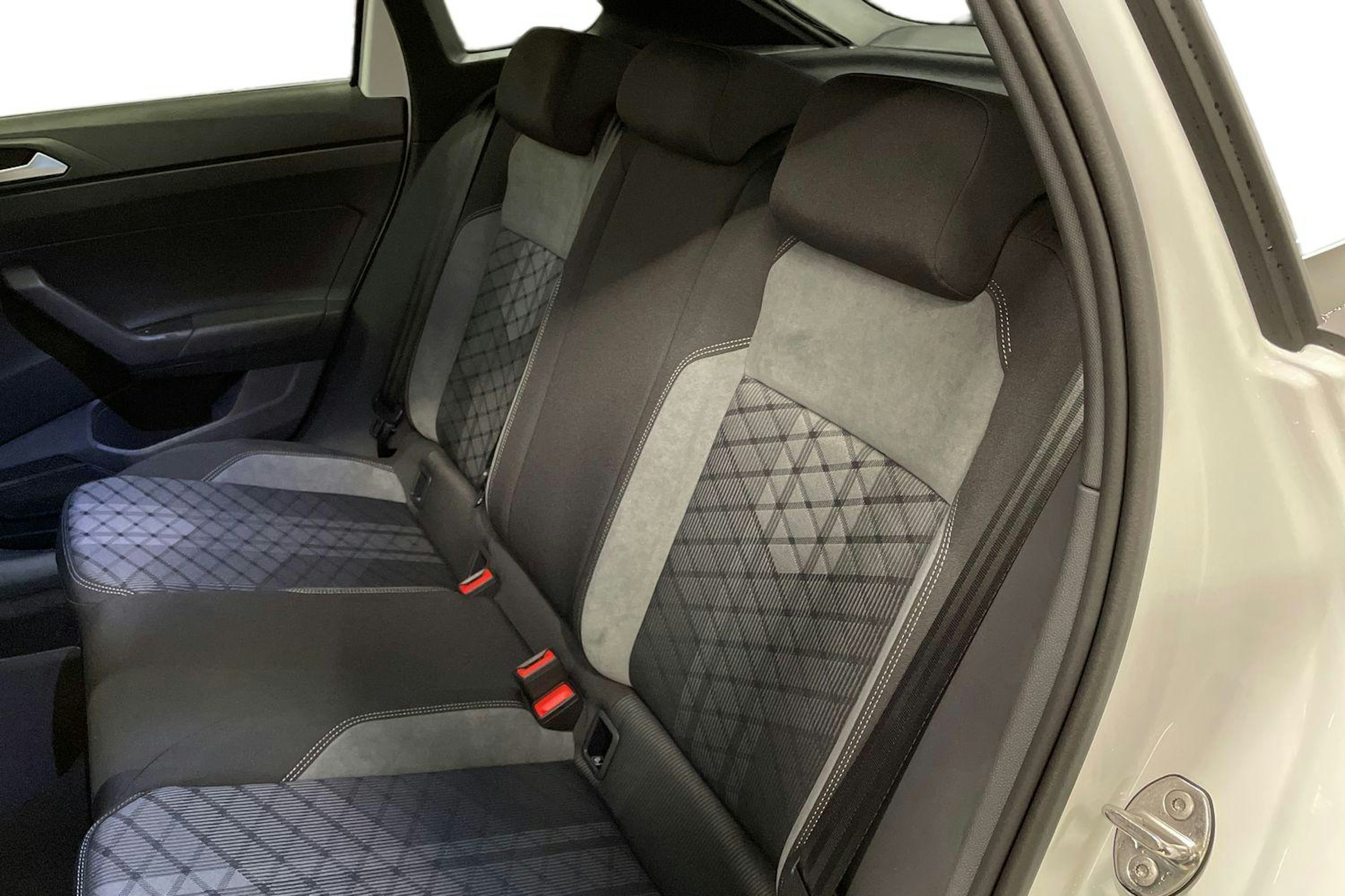 valkoinen Volkswagen Taigo 2026 kuva 8.