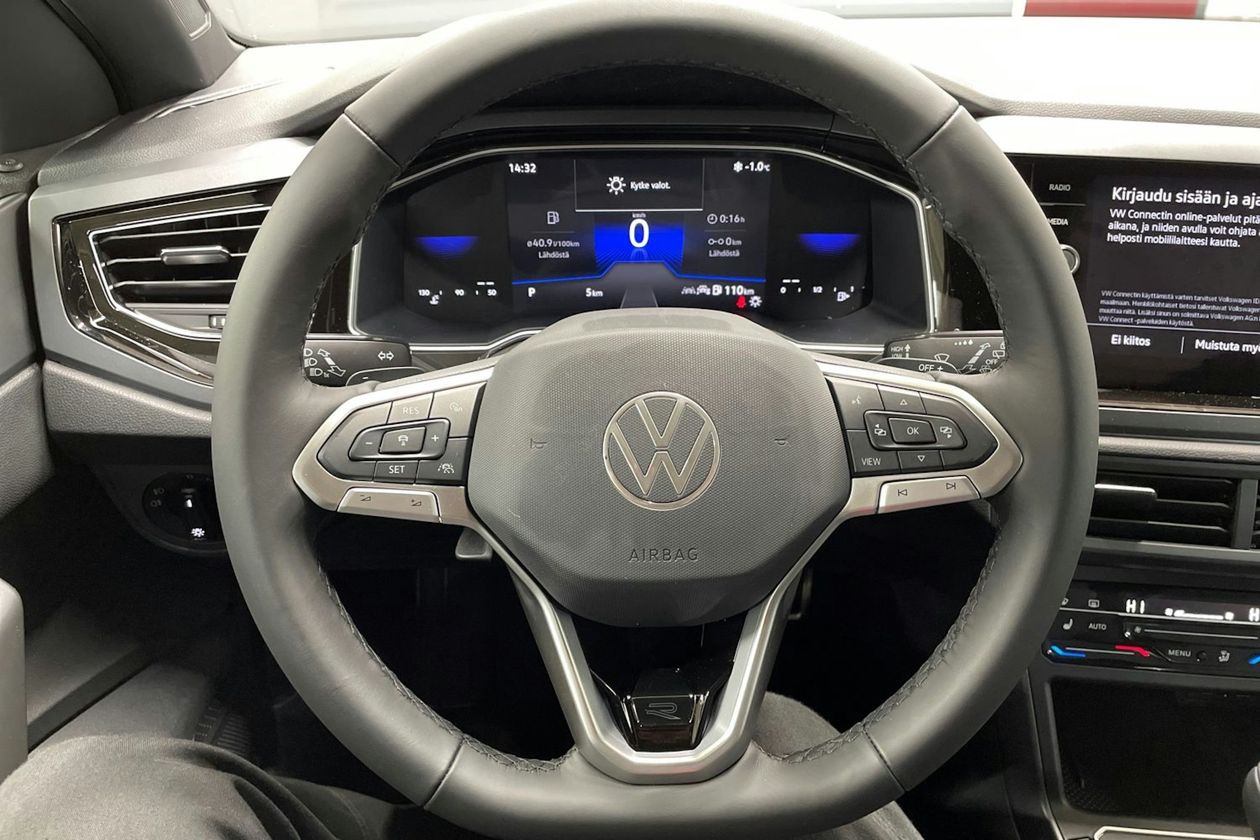 valkoinen Volkswagen Taigo 2026 kuva 14.