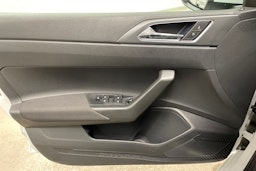 valkoinen Volkswagen Taigo 2026 kuva 15.