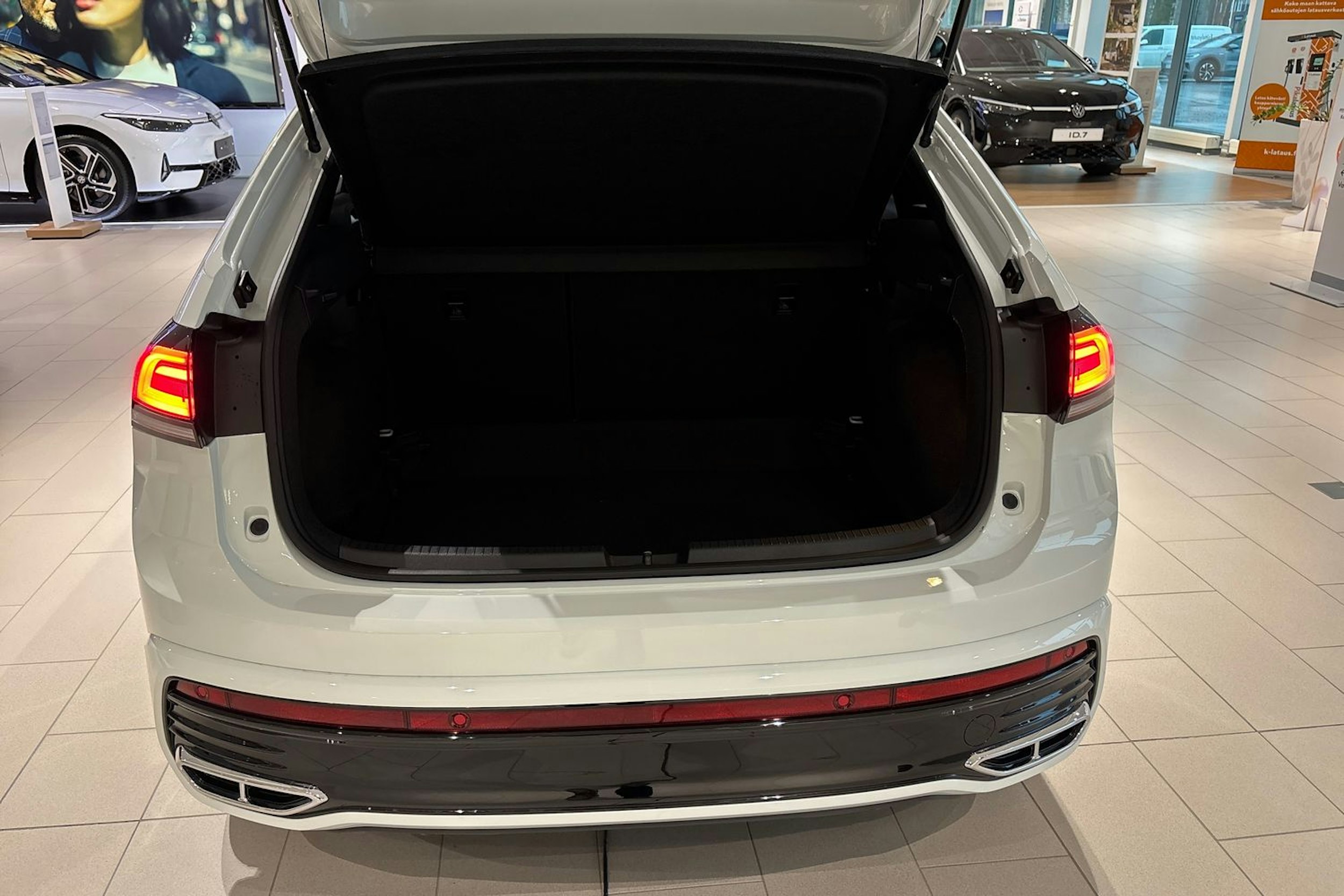 valkoinen Volkswagen Taigo 2026 kuva 11.