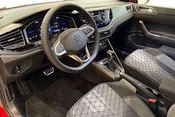 punainen Volkswagen Taigo 2026 kuva 6.