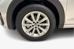 harmaa Volkswagen Taigo 2026 kuva 9.