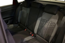 met. punainen Volkswagen Taigo 2026 kuva 9.