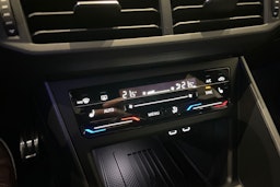 met. punainen Volkswagen Taigo 2026 kuva 15.