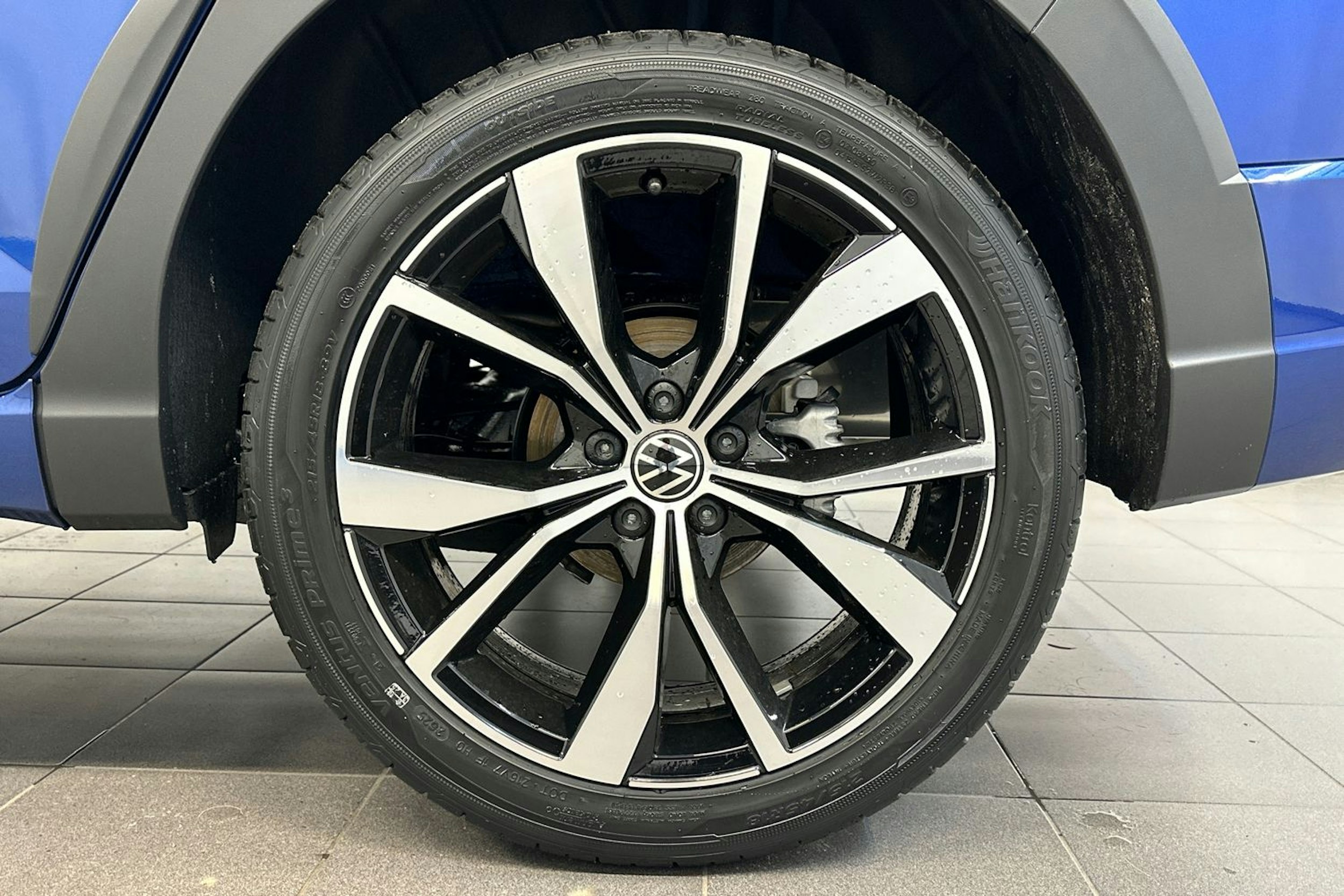 sininen Volkswagen Taigo 2026 kuva 10.