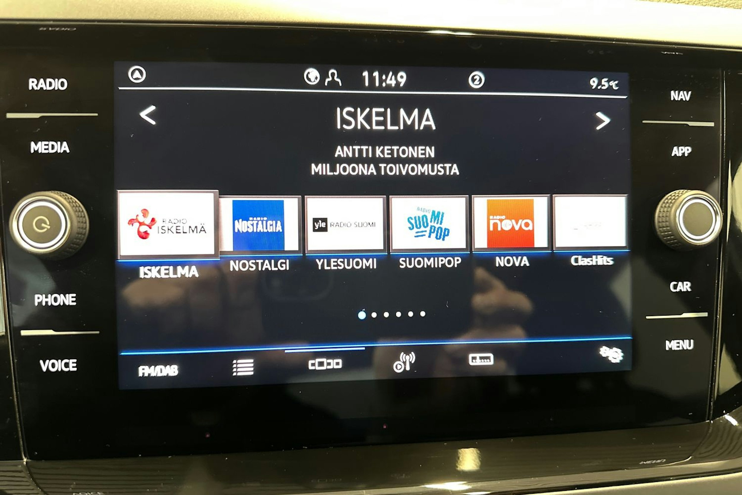 sininen Volkswagen Taigo 2026 kuva 19.