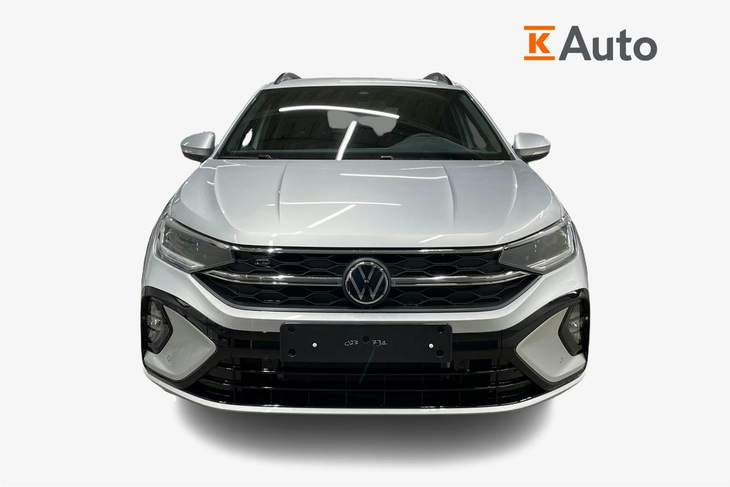 harmaa Volkswagen Taigo 2026 kuva 4.