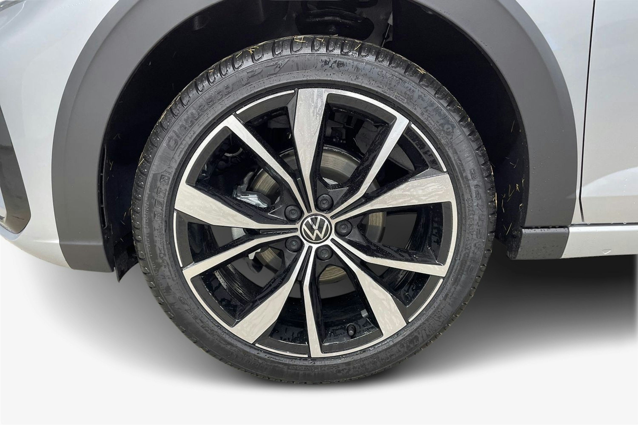 harmaa Volkswagen Taigo 2026 kuva 9.