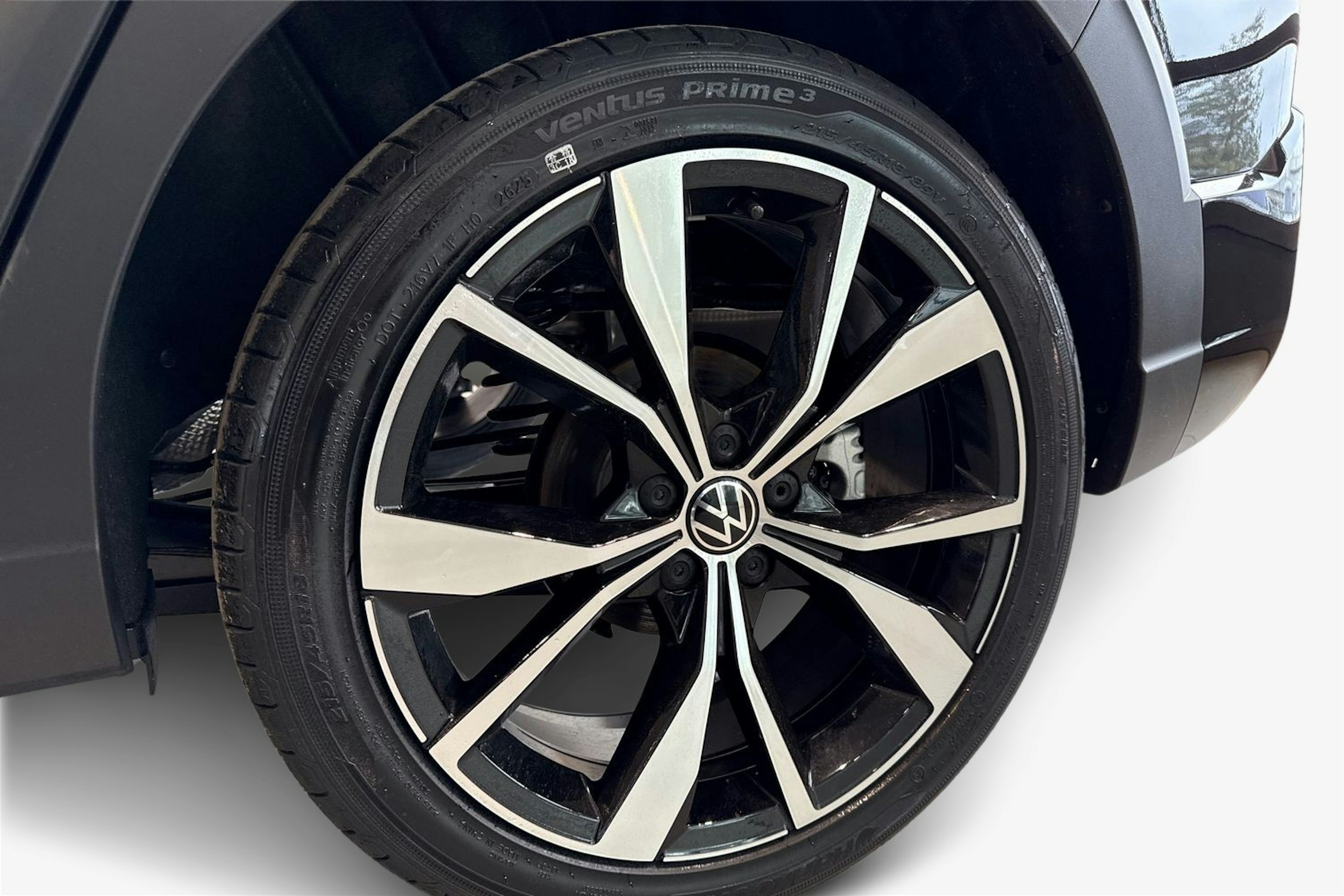 met. musta Volkswagen Taigo 2026 kuva 9.