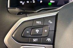 met. musta Volkswagen Taigo 2026 kuva 16.