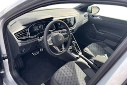 harmaa Volkswagen Taigo 2026 kuva 6.