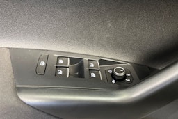 harmaa Volkswagen Taigo 2026 kuva 13.