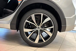 harmaa Volkswagen Taigo 2026 kuva 10.