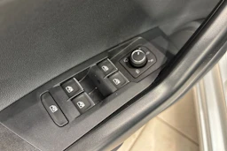 harmaa Volkswagen Taigo 2026 kuva 21.