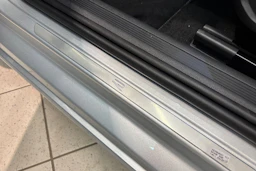 harmaa Volkswagen Taigo 2026 kuva 25.