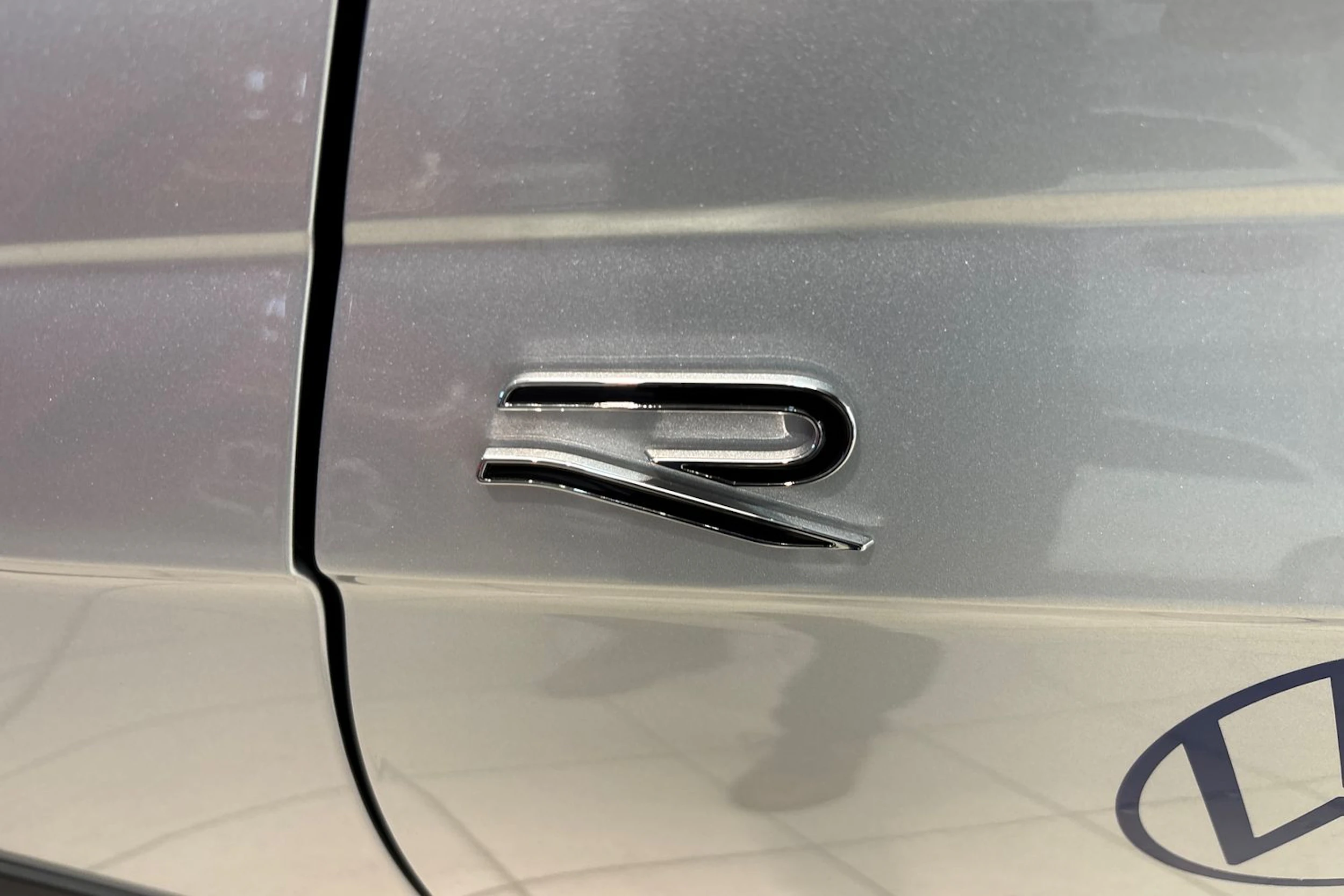 harmaa Volkswagen Taigo 2026 kuva 26.