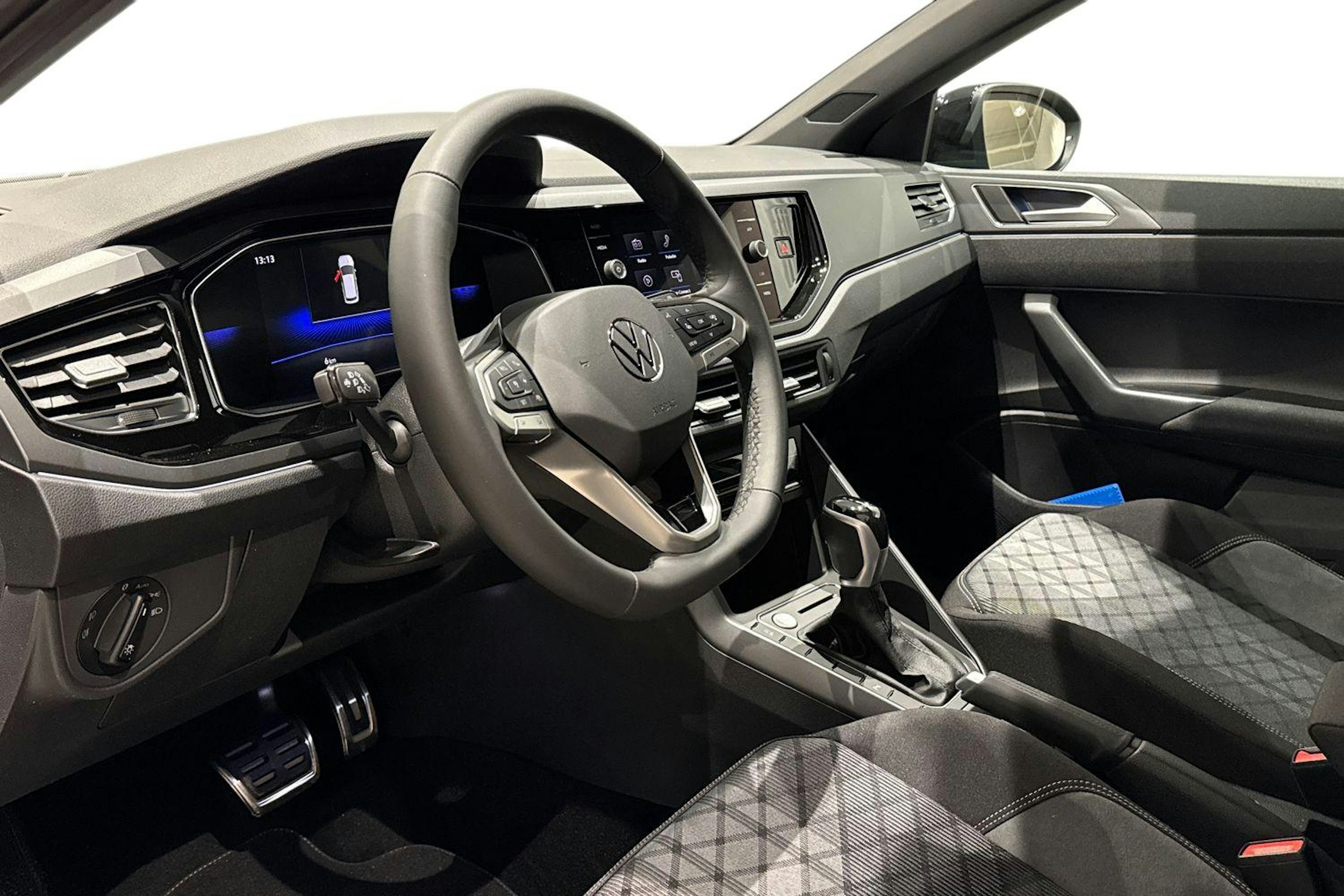 musta Volkswagen Taigo 2026 kuva 6.