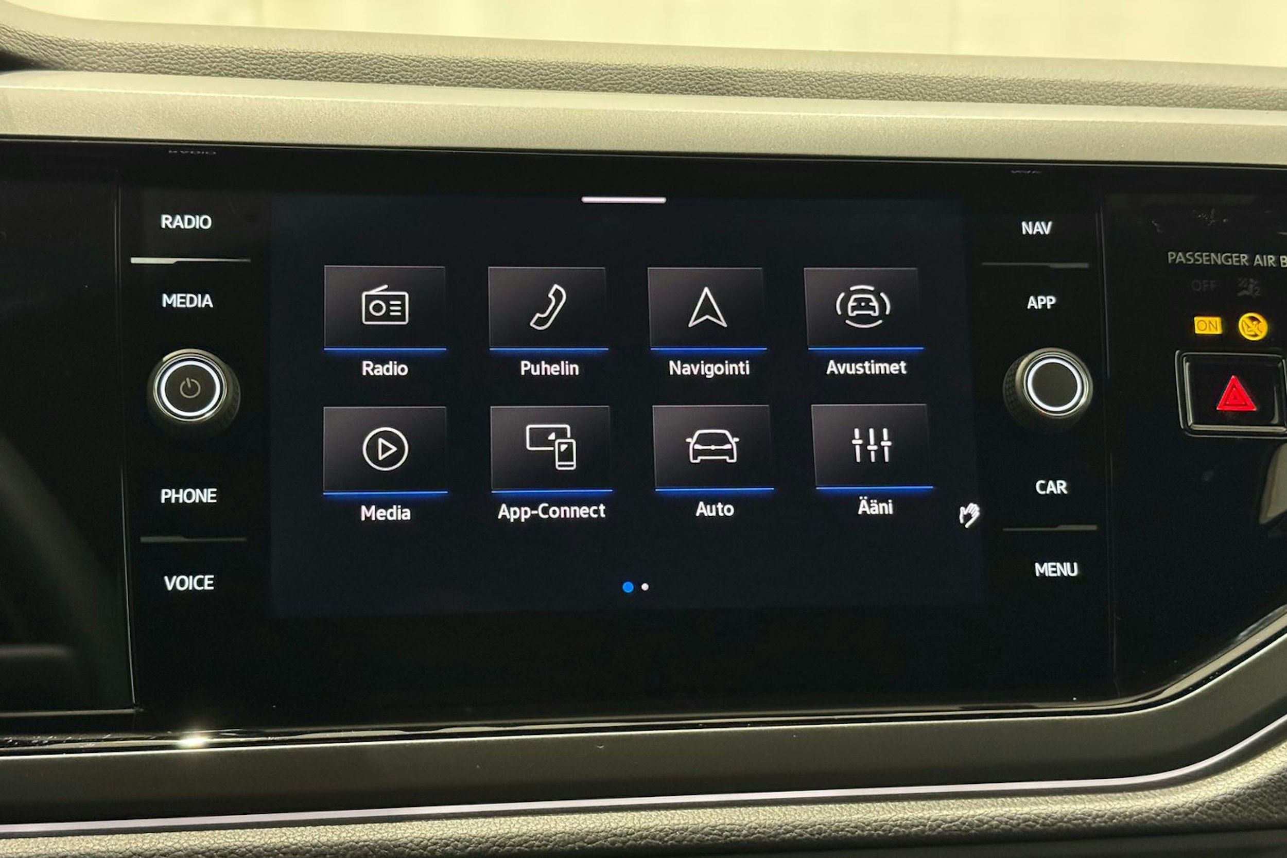 musta Volkswagen Taigo 2026 kuva 18.