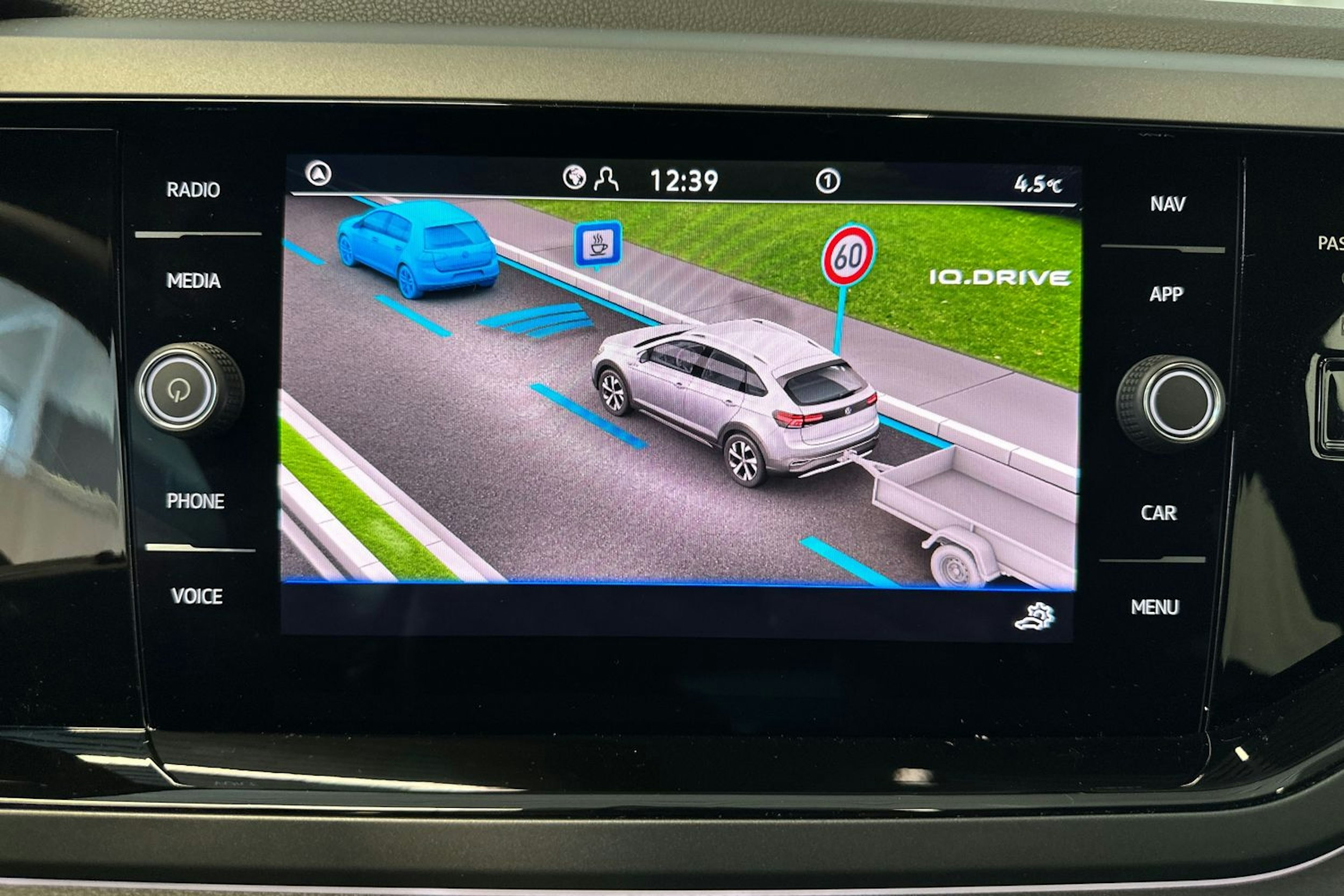 musta Volkswagen Taigo 2026 kuva 14.