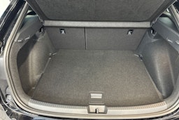 musta Volkswagen Taigo 2026 kuva 17.