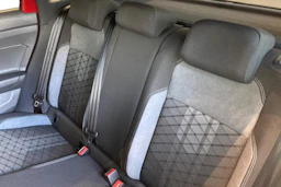 punainen Volkswagen Taigo 2026 kuva 8.