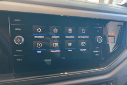 punainen Volkswagen Taigo 2026 kuva 15.