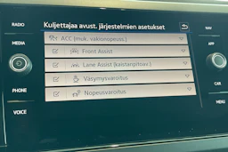 sininen Volkswagen Taigo 2026 kuva 15.