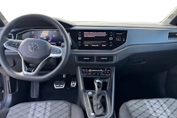 harmaa Volkswagen Taigo 2026 kuva 7.