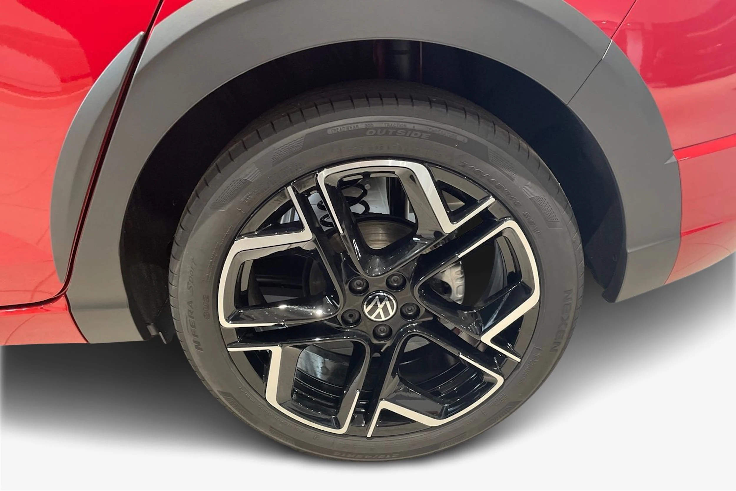 punainen Volkswagen Taigo 2026 kuva 9.
