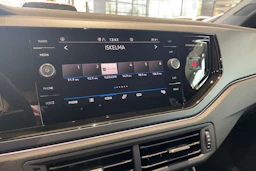 punainen Volkswagen Taigo 2026 kuva 18.