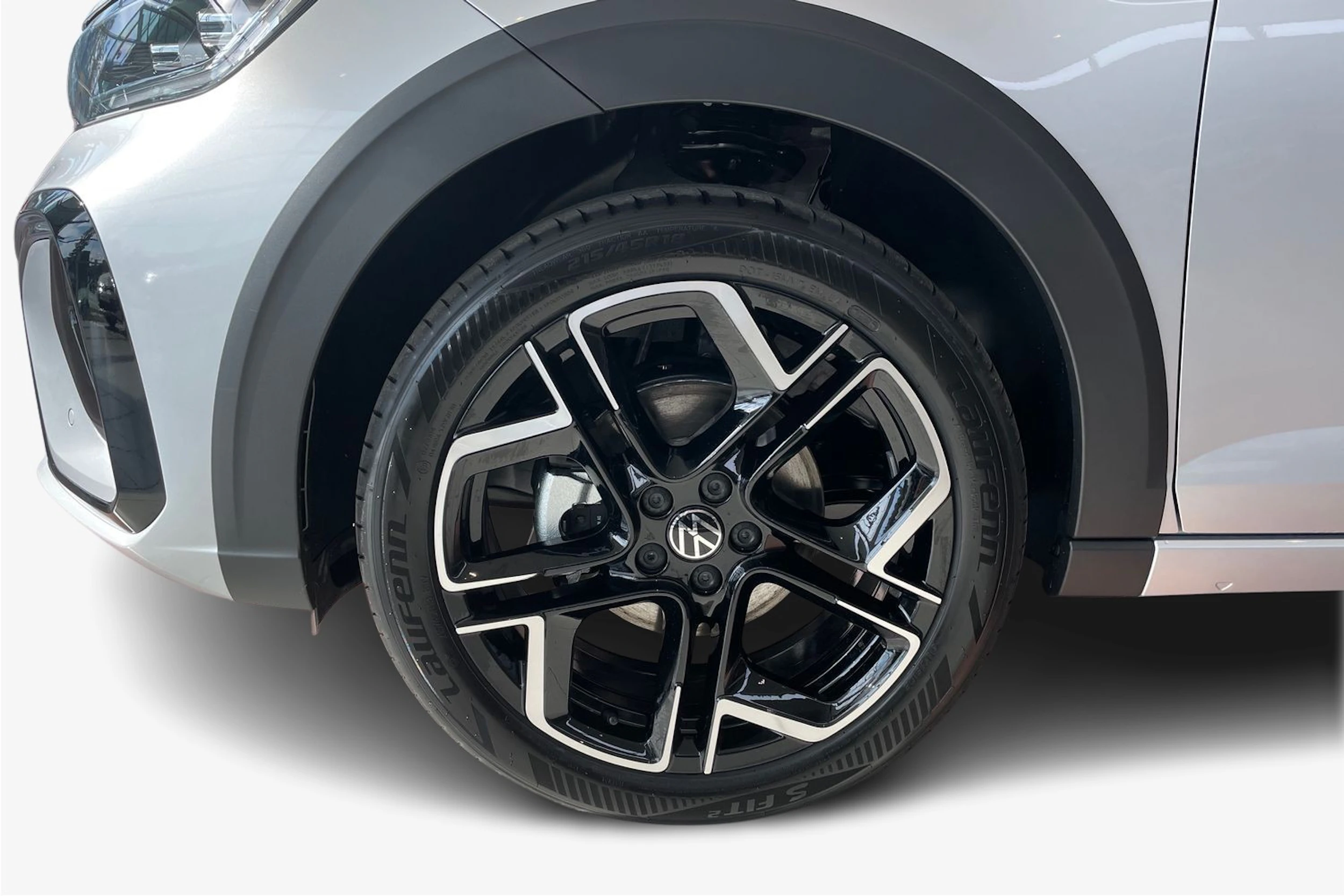 harmaa Volkswagen Taigo 2026 kuva 9.