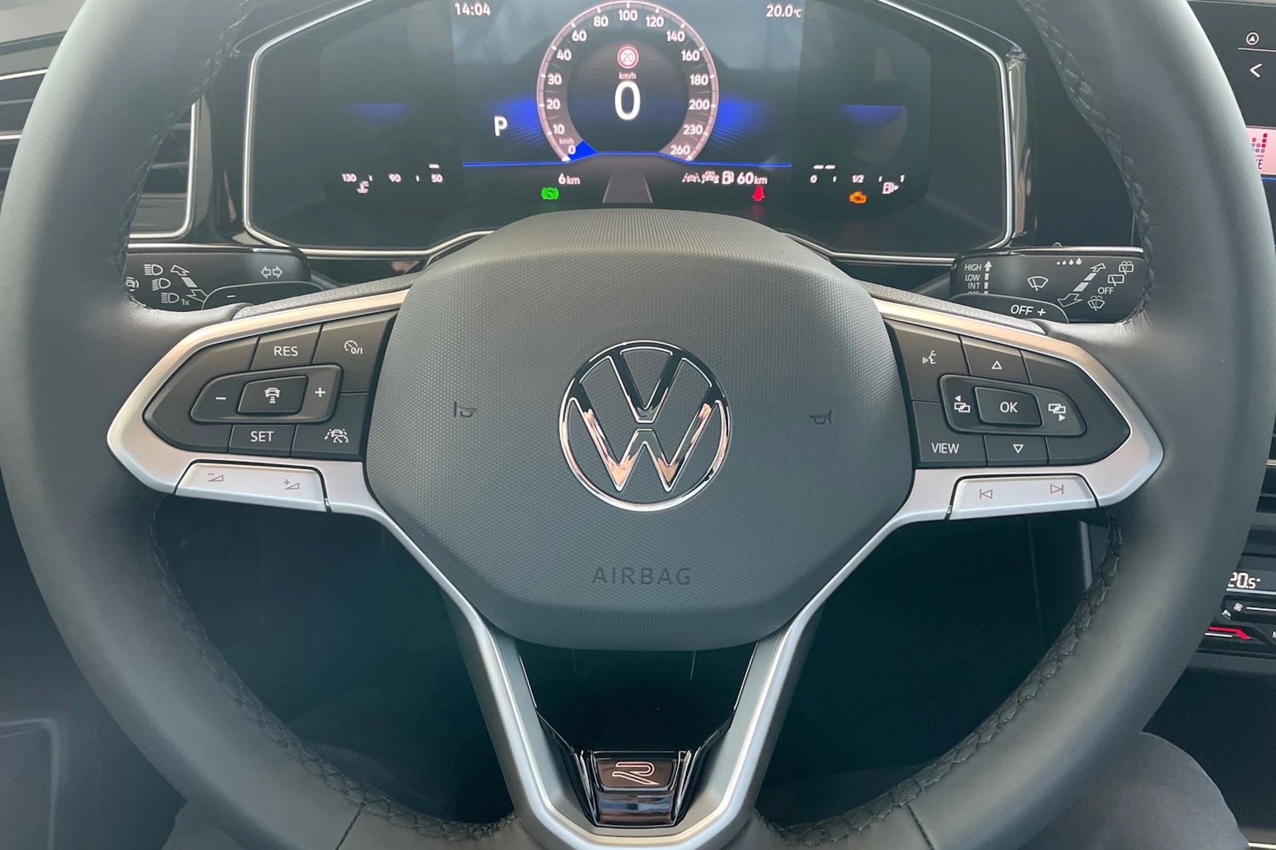 harmaa Volkswagen Taigo 2026 kuva 11.