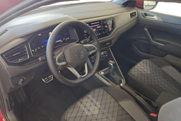 met. punainen Volkswagen Taigo 2026 kuva 8.