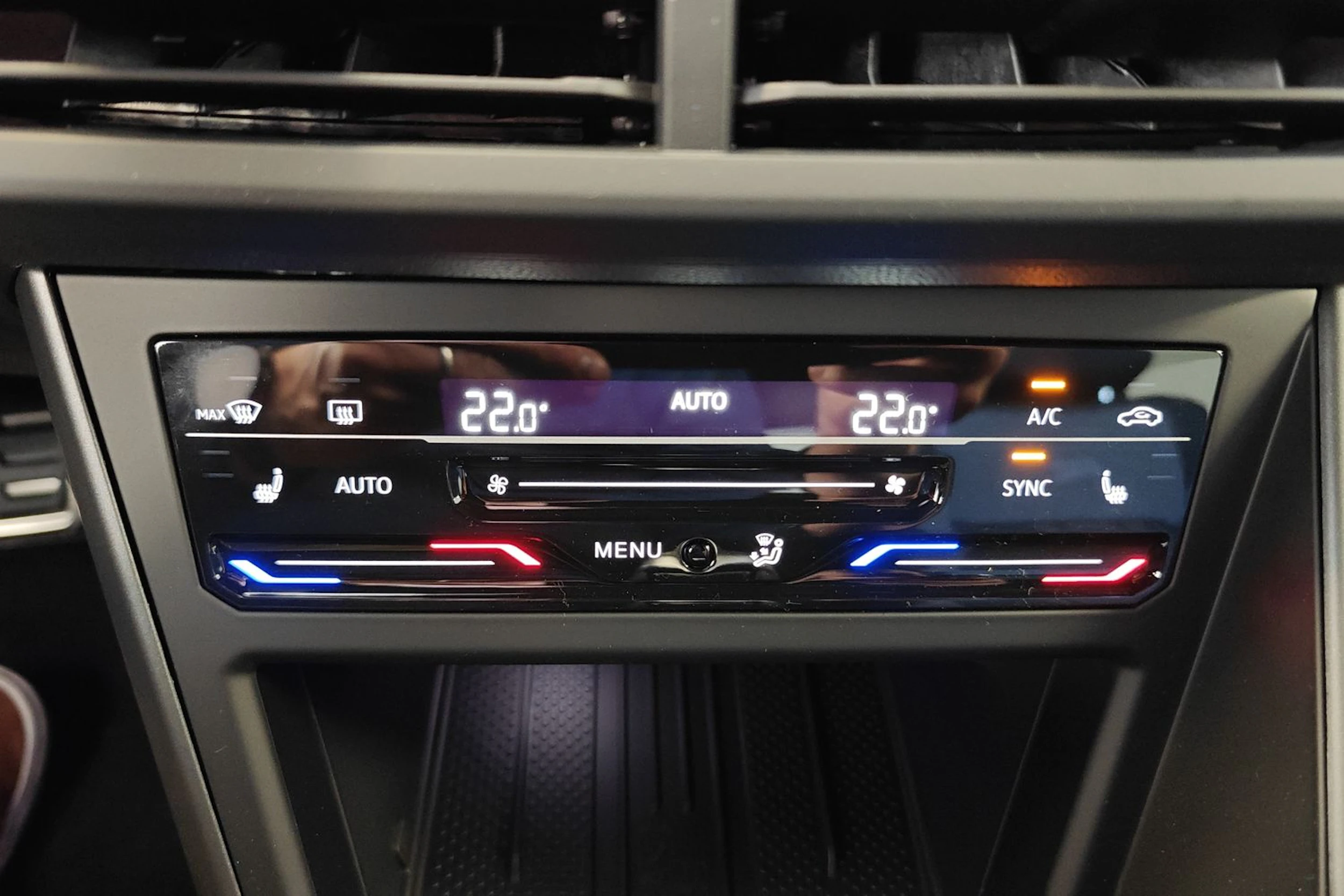 met. punainen Volkswagen Taigo 2026 kuva 22.