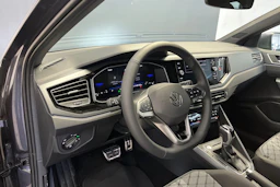 harmaa Volkswagen Taigo 2026 kuva 12.