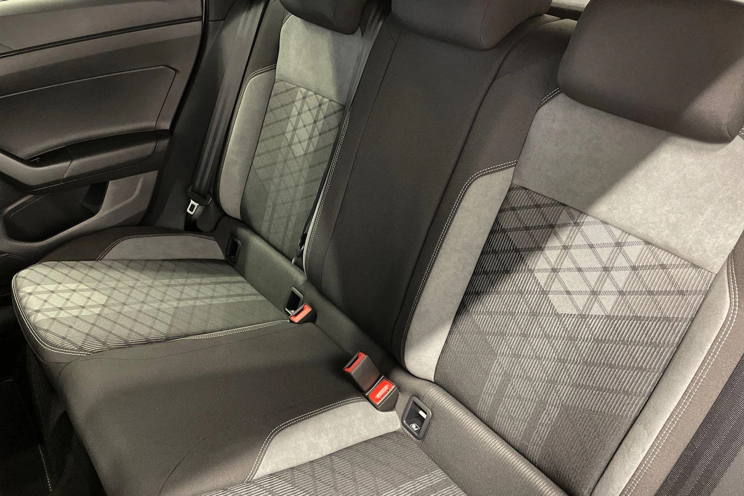 valkoinen Volkswagen Taigo 2026 kuva 8.