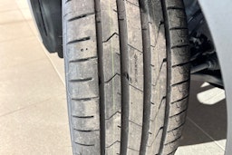 met. harmaa Volkswagen Taigo 2026 kuva 10.