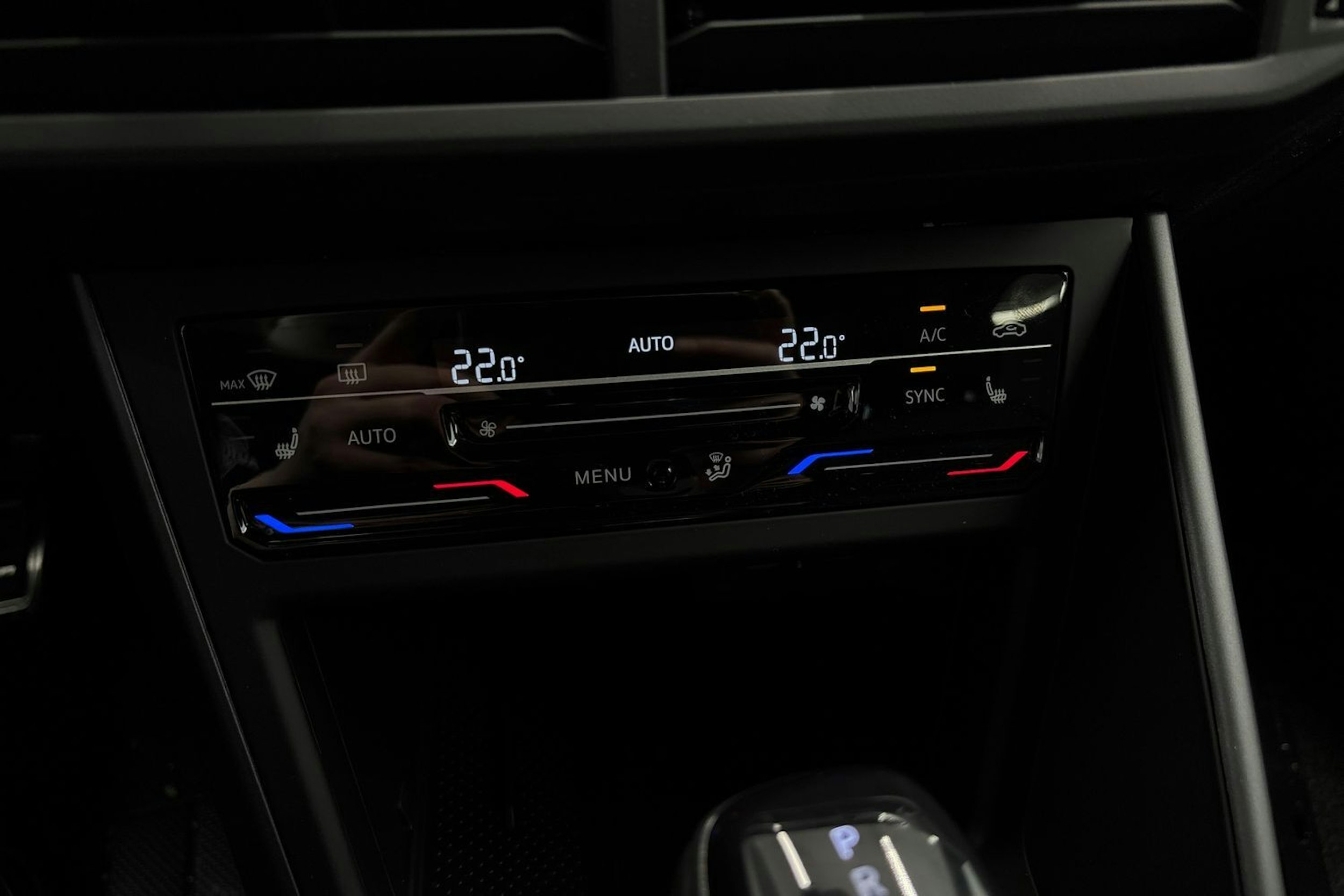 met. harmaa Volkswagen Taigo 2026 kuva 18.