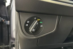 harmaa Volkswagen Taigo 2026 kuva 16.