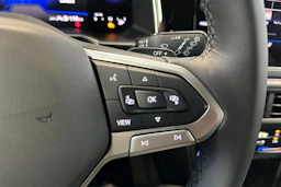 harmaa Volkswagen Taigo 2026 kuva 18.