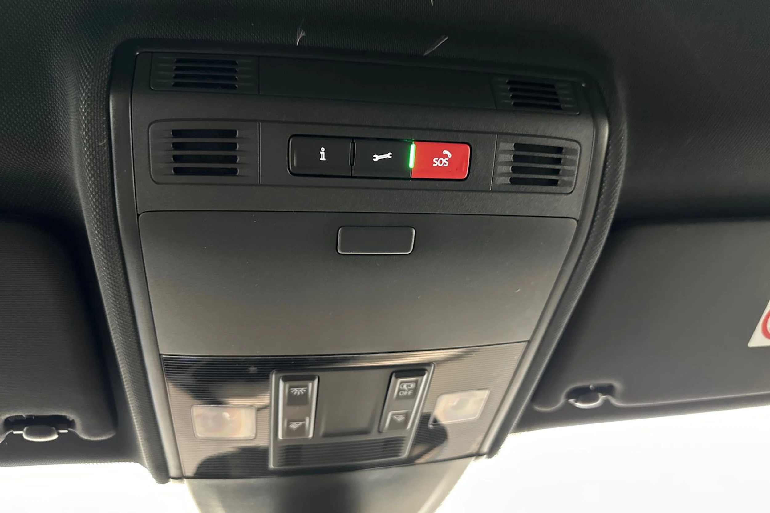 harmaa Volkswagen Taigo 2026 kuva 27.