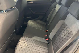 valkoinen Volkswagen Taigo 2026 kuva 8.