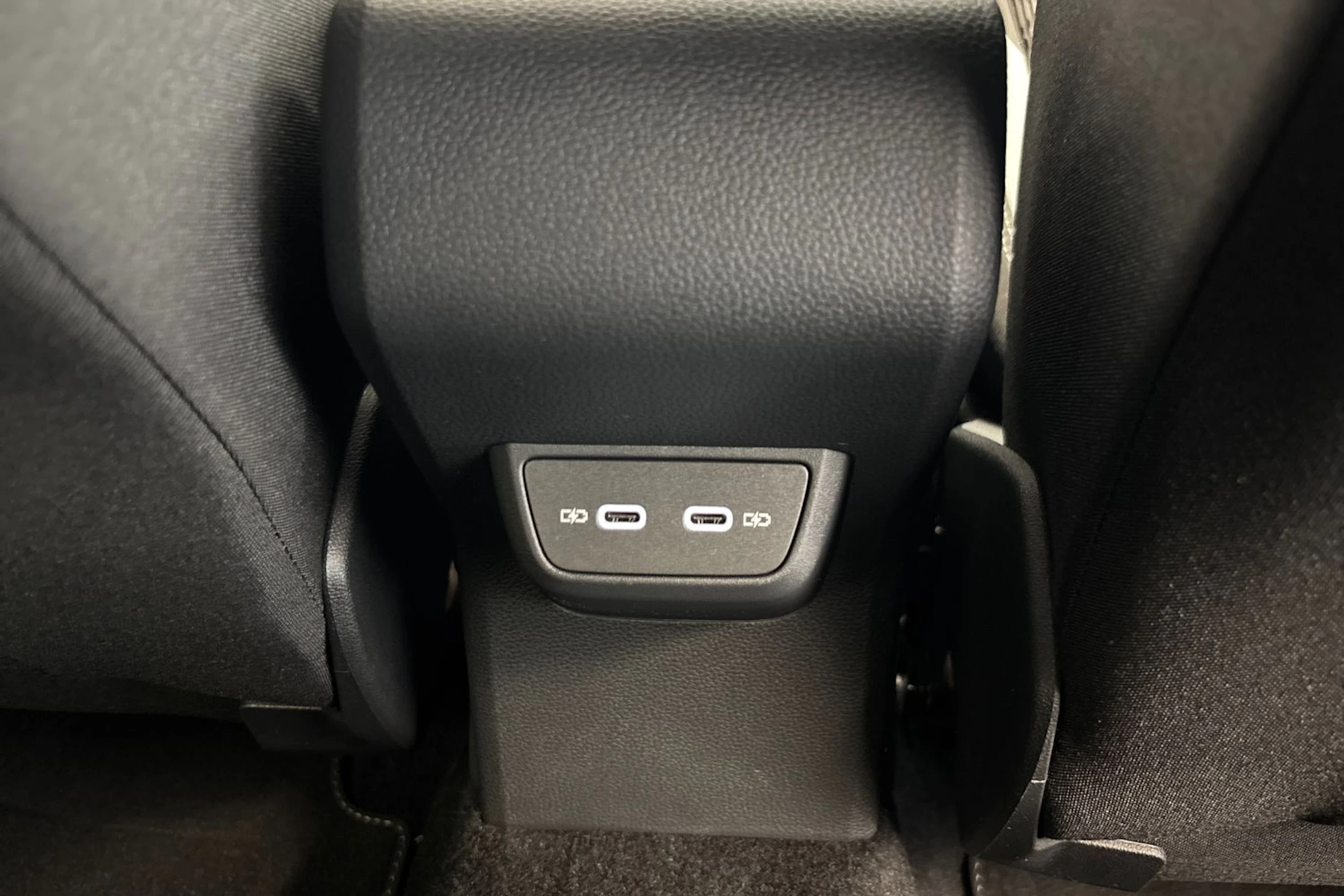 valkoinen Volkswagen Taigo 2026 kuva 13.