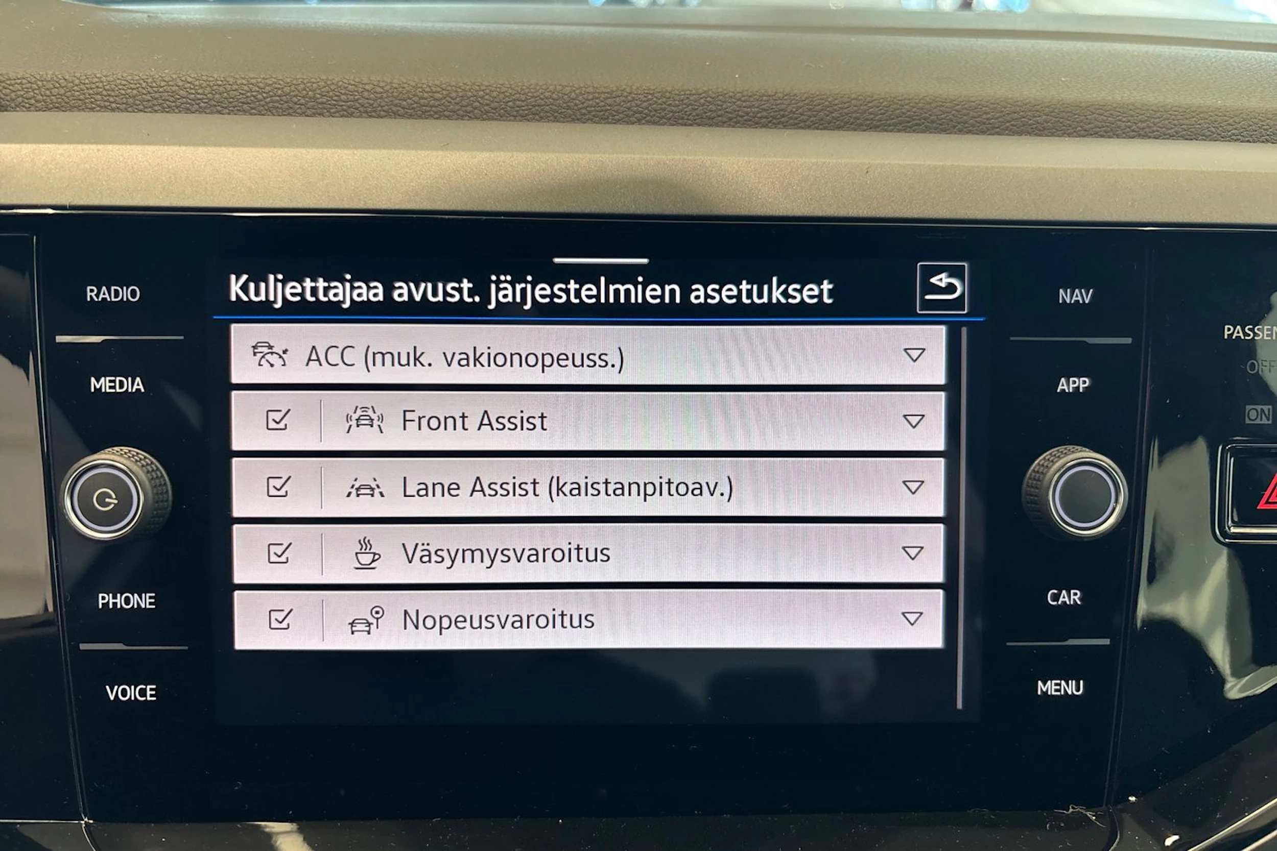 valkoinen Volkswagen Taigo 2026 kuva 28.