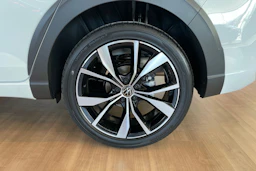 valkoinen Volkswagen Taigo 2026 kuva 10.