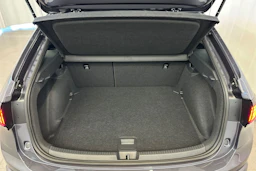 harmaa Volkswagen Taigo 2026 kuva 11.