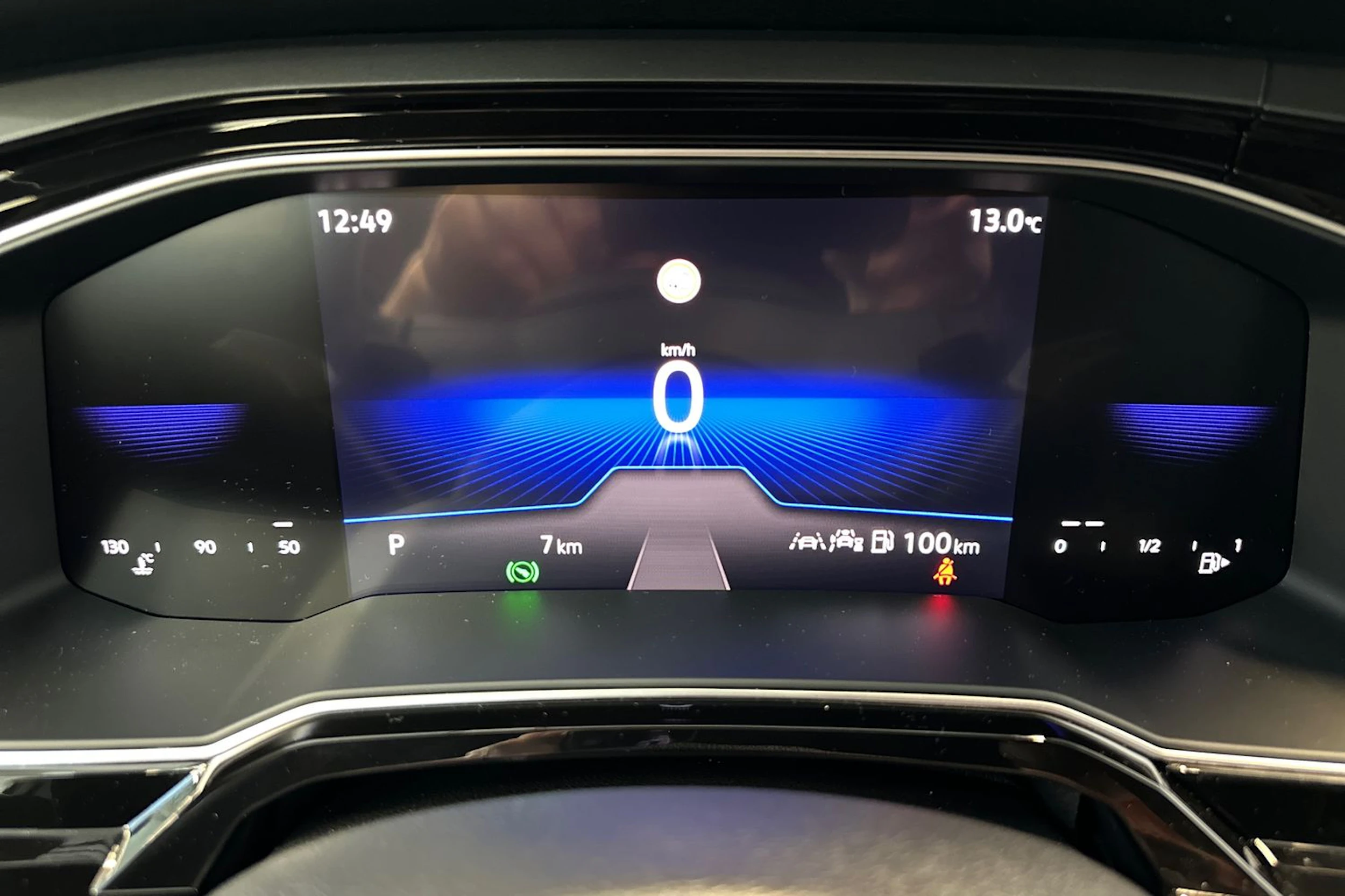 harmaa Volkswagen Taigo 2026 kuva 19.